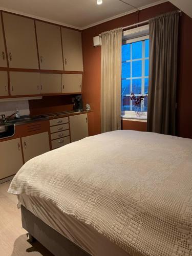 Villa Sjarmerende Hus Med Veldig Stort Uteareal.