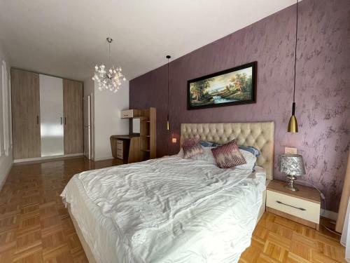 Apartment For Night