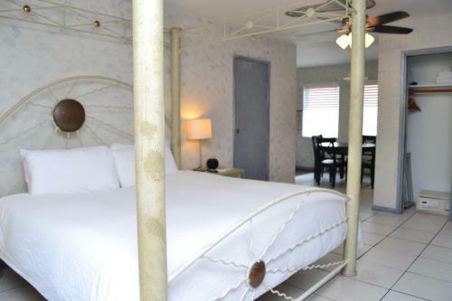 Hotel Tropi Rock Resort