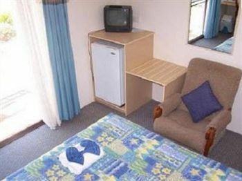 Ocean Breeze Motel