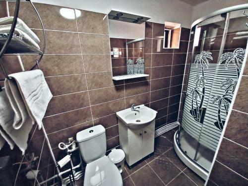 Lodge Camere In Regim Hotelier