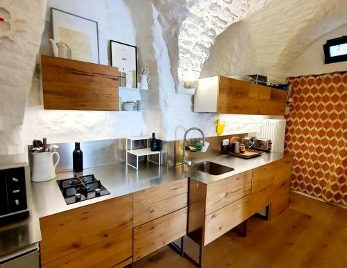 Beautiful Garden Apartment In Cisternino