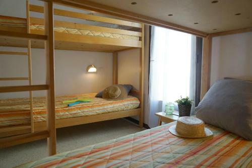Vvf Villages � Le Balcon Du Luberon � Murs