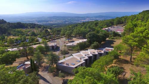 Vvf Villages � Le Balcon Du Luberon � Murs
