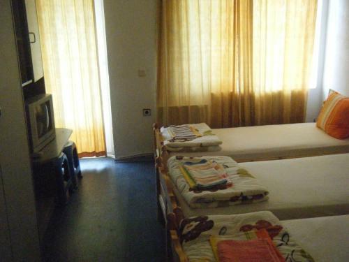Hostal Salmina House