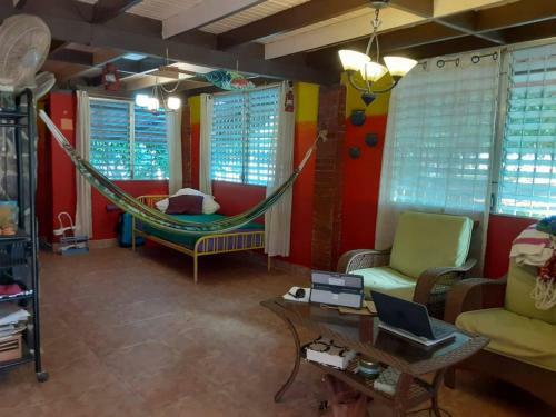 La Canela Beach Cottage, 5 Minute Walk To Beach