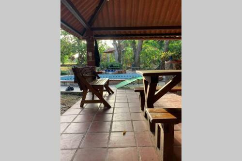 La Canela Beach Cottage, 5 Minute Walk To Beach
