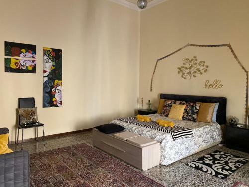 Sak� Maison de Charme - Where Catania Meets Old And New
