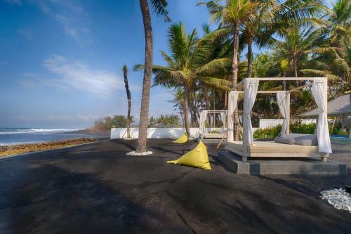Kutus Kutus Saba Beach Villa