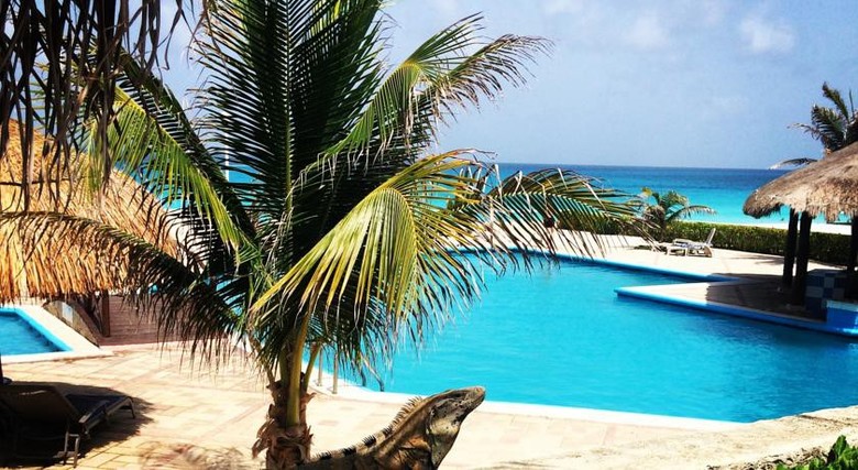 Cancun Beach Aparthotel