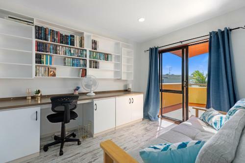 Papamoa Coastal Retreat - Papamoa Holiday Home