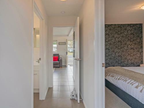 Sunny Days Retreat - Tairua Holiday Home