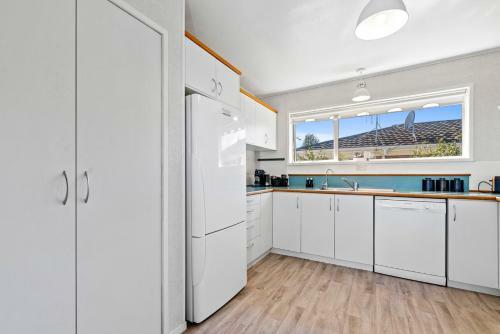 Casa de Vistas - Two Mile Bay Holiday Home