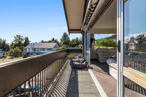 Casa de Vistas - Two Mile Bay Holiday Home