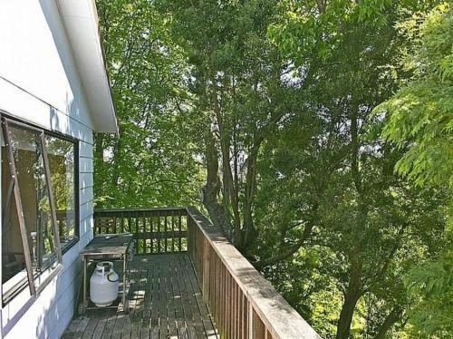 Matuku Hideaway - Taupo Holiday Home