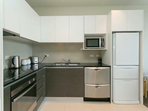 Harbourview Apartment - Taupo Holiday Apartment