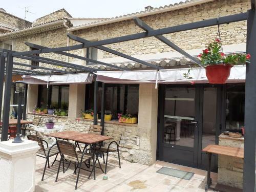 Hotel Le Clos Des Capitelles
