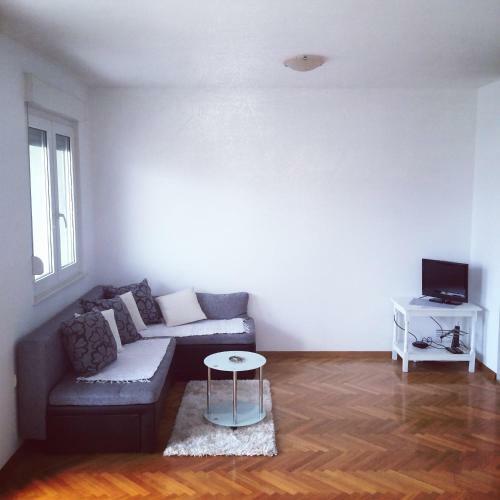 Sorento Apartments