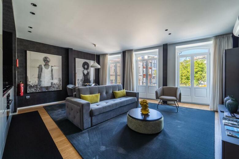 Lux Housing S�culo XXI