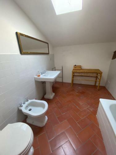 Casale In Umbria