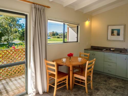 Rata Cottage - Marahau Holiday Unit