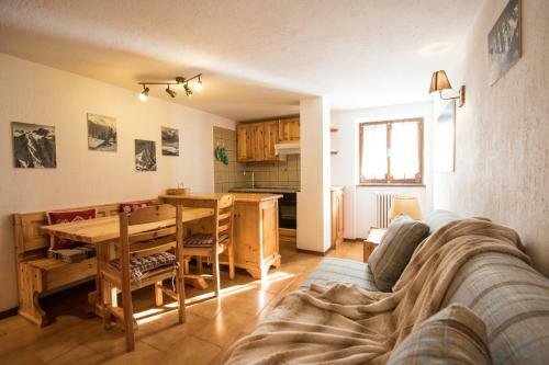 Apartamento Le Grenier Du Villair Courmayeur