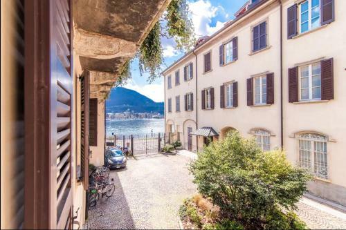 Apartamento Altido Superb And Chic Flat In Viale Geno, Como Lake