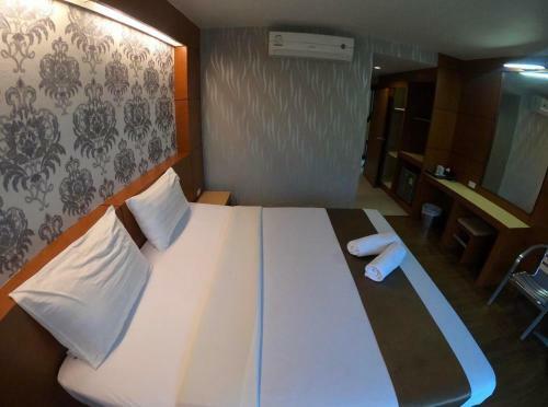 Hotel Phiphi Andaman Resort - Sha Extra Plus