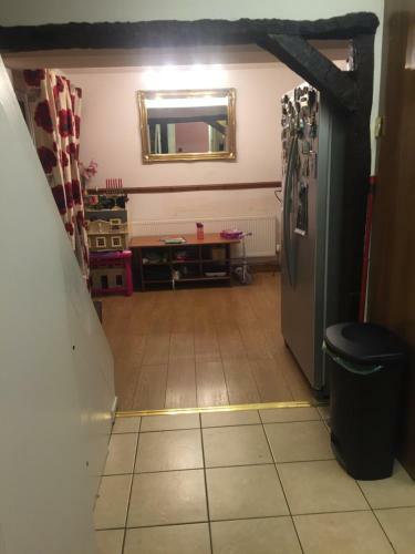 Hostal Beautiful Bungalow In Cotswolds Droitwich Spa