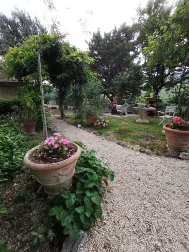 Hostal Tra Grilli E Cicale