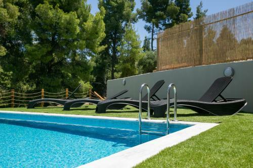 The Euphoria Club Luxury Villas