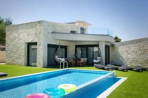 The Euphoria Club Luxury Villas