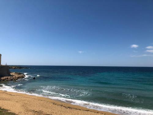 Whyte House Beach