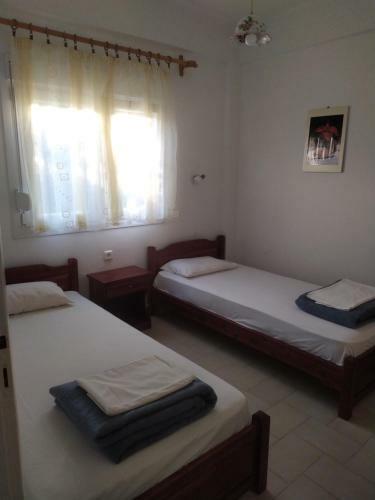 Alexandros Apartments