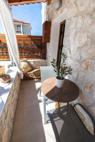 Nymphes House Pefkochori