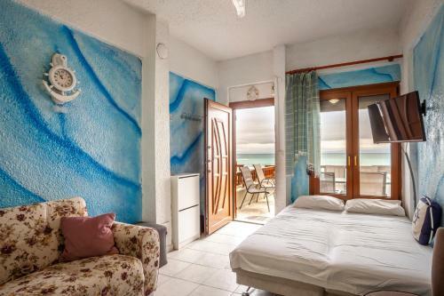 Rafaella Sea View Apartments