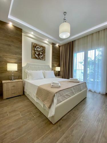 Katia Apartments