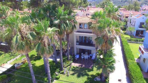Villa Mare Blu - Beachfront, Panoramic View, Garden