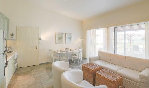 #flh - Summer Cottage On Pefkohori Beach