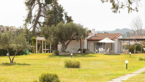 #flh - Summer Cottage On Pefkohori Beach