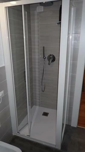 Apartamento Incantevole Appartamento Con Piscina E Vista Monti