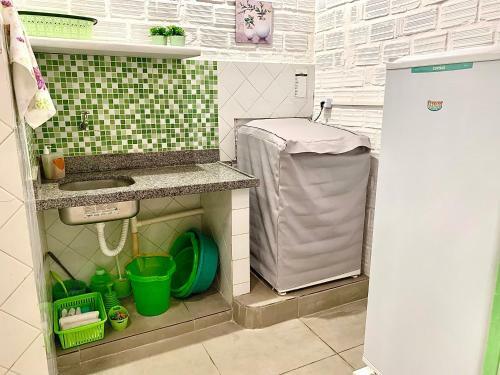 Casa Mobiliada Com Piscina Para Fam�lia