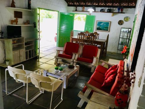 Casa Mobiliada Com Piscina Para Fam�lia
