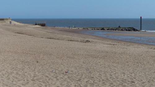2 Bedroom Caravan Near Ingoldmells Beach