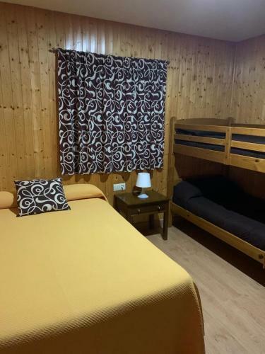 Hostal - Bungalows Camping C�ceres