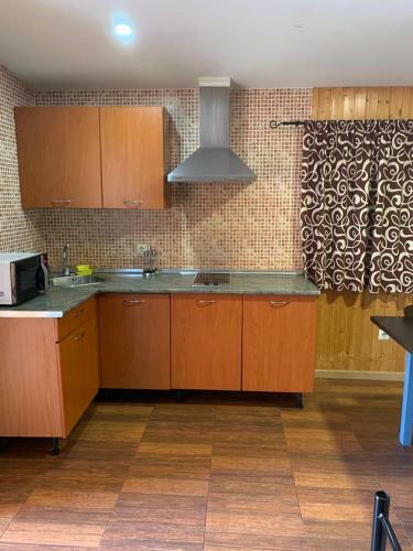 Hostal - Bungalows Camping C�ceres