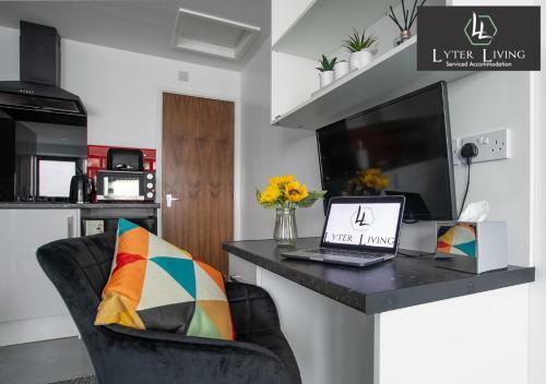 Studio Apartments By Lyter Living Serviced Accommodation With Desks & Wifi