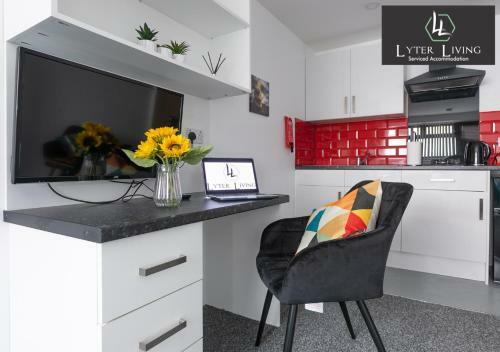 Studio Apartments By Lyter Living Serviced Accommodation With Desks & Wifi
