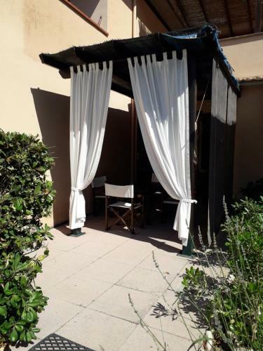 Elbamare Residence Con Piscina