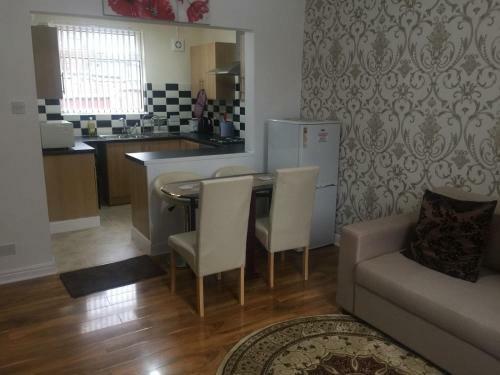 Knutsford House Holidays